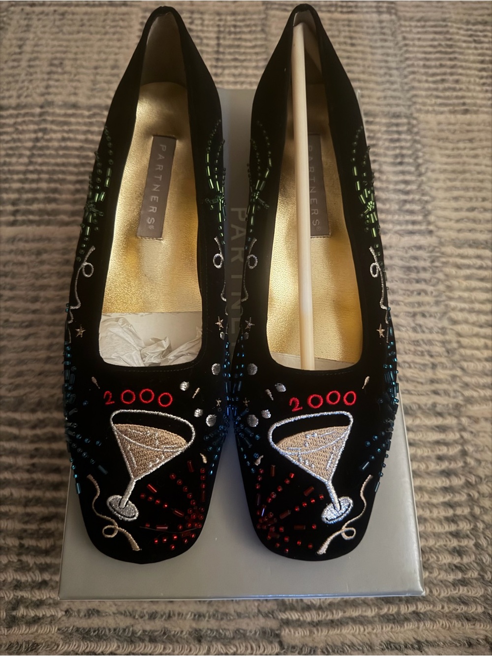 NEW Y2K Black Embroidered Velvet Party Flats - '2000' Cocktail Motif Womens Sz7